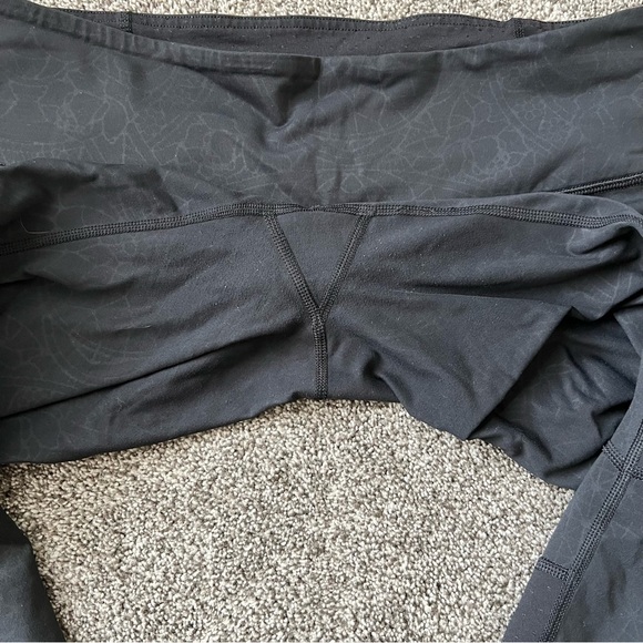 SOLD!!! Lululemon leggings. - Picture 10 of 12